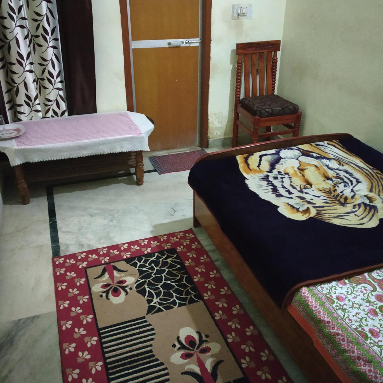 Pratibha Home Stay Jabalpur Extérieur photo